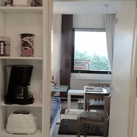 Apartment-ferienoase-mit-blick-auf-yachthafen